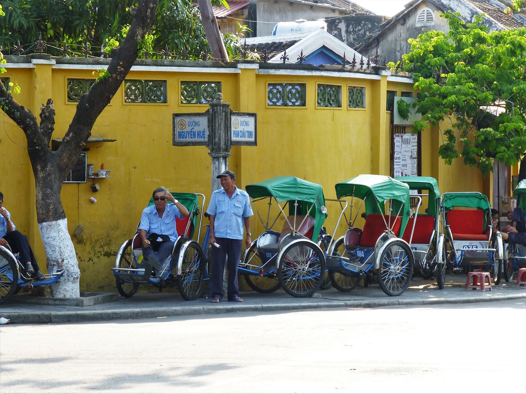 The Ultimate guide to get around Vietnam