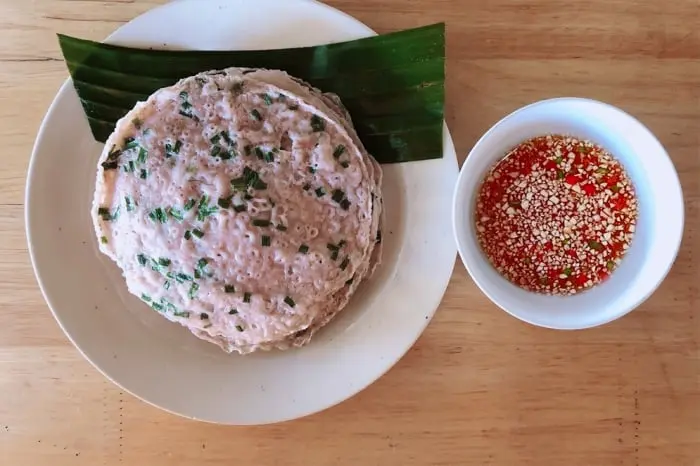 Banh Xeo (sizzling Pancakes)