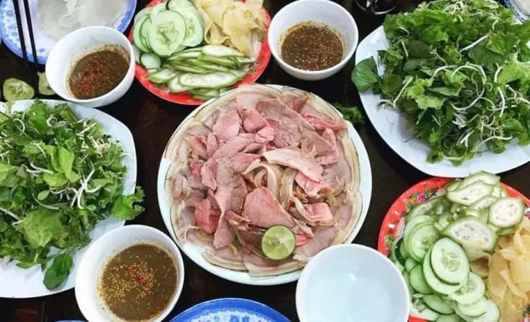 Cau Mong Veal