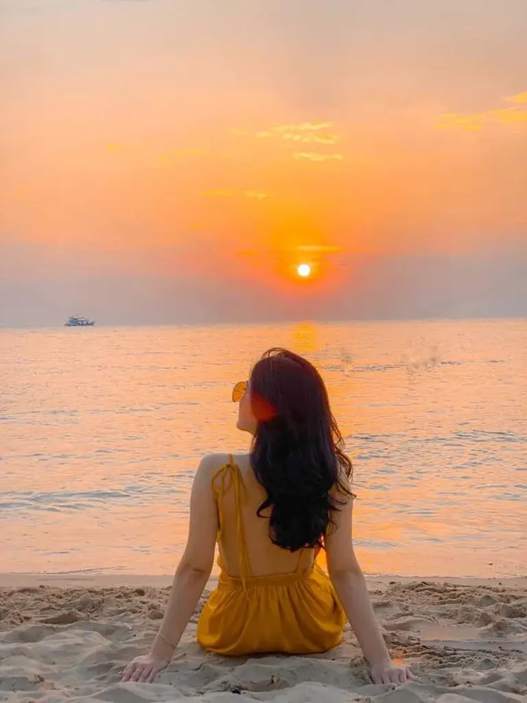 Comprehensive Travel Guide To Ha My Beach 8